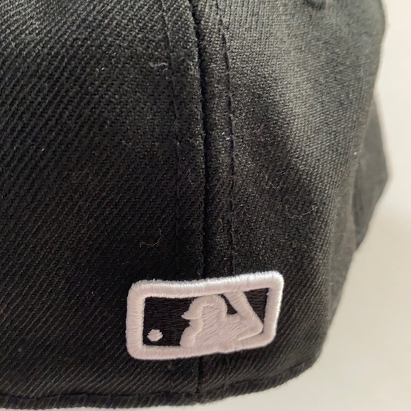 Washington Nationals New Era 9Fifty Black Logo White Outline Snapback kids Hat - Picture 4 of 6